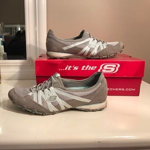 Skechers slip on sneakers